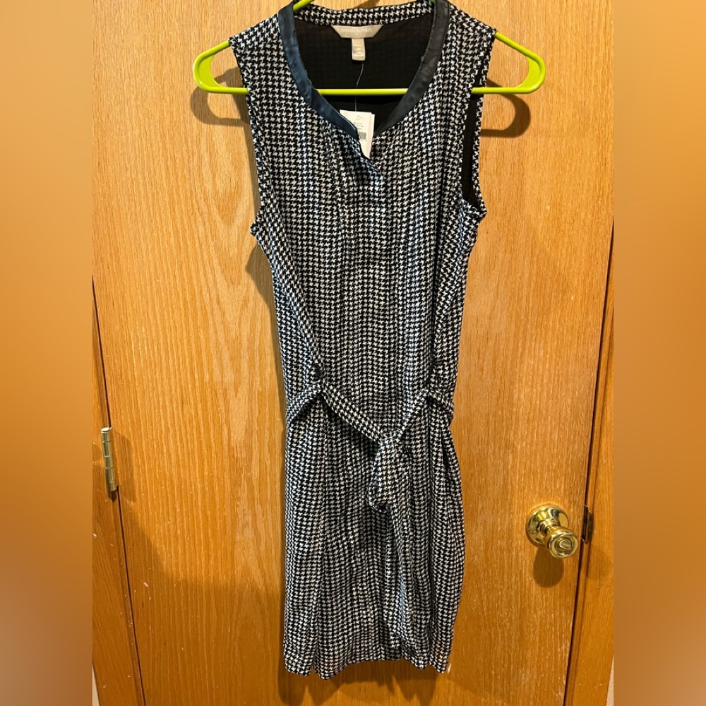 Banana Republic Black and White Patterned Midi Dress